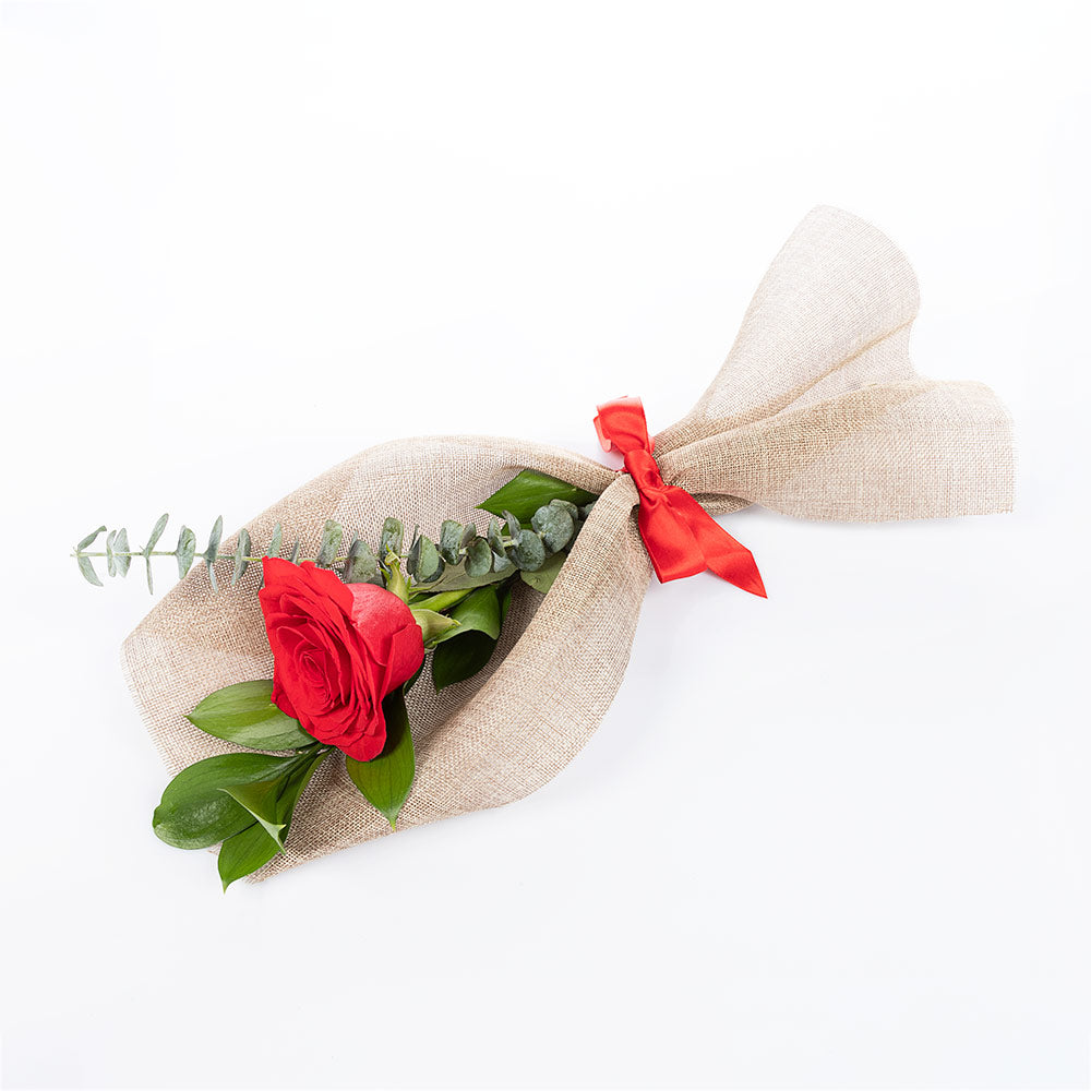 Bouquet of 1 decorated rose