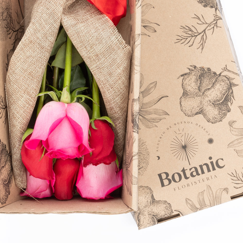 Box of 12 roses