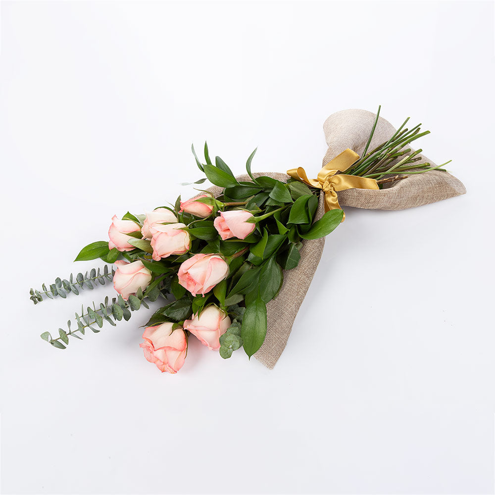 Bouquet of 9 roses