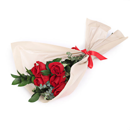 Bouquet de 6 rosas rojas/rosadas